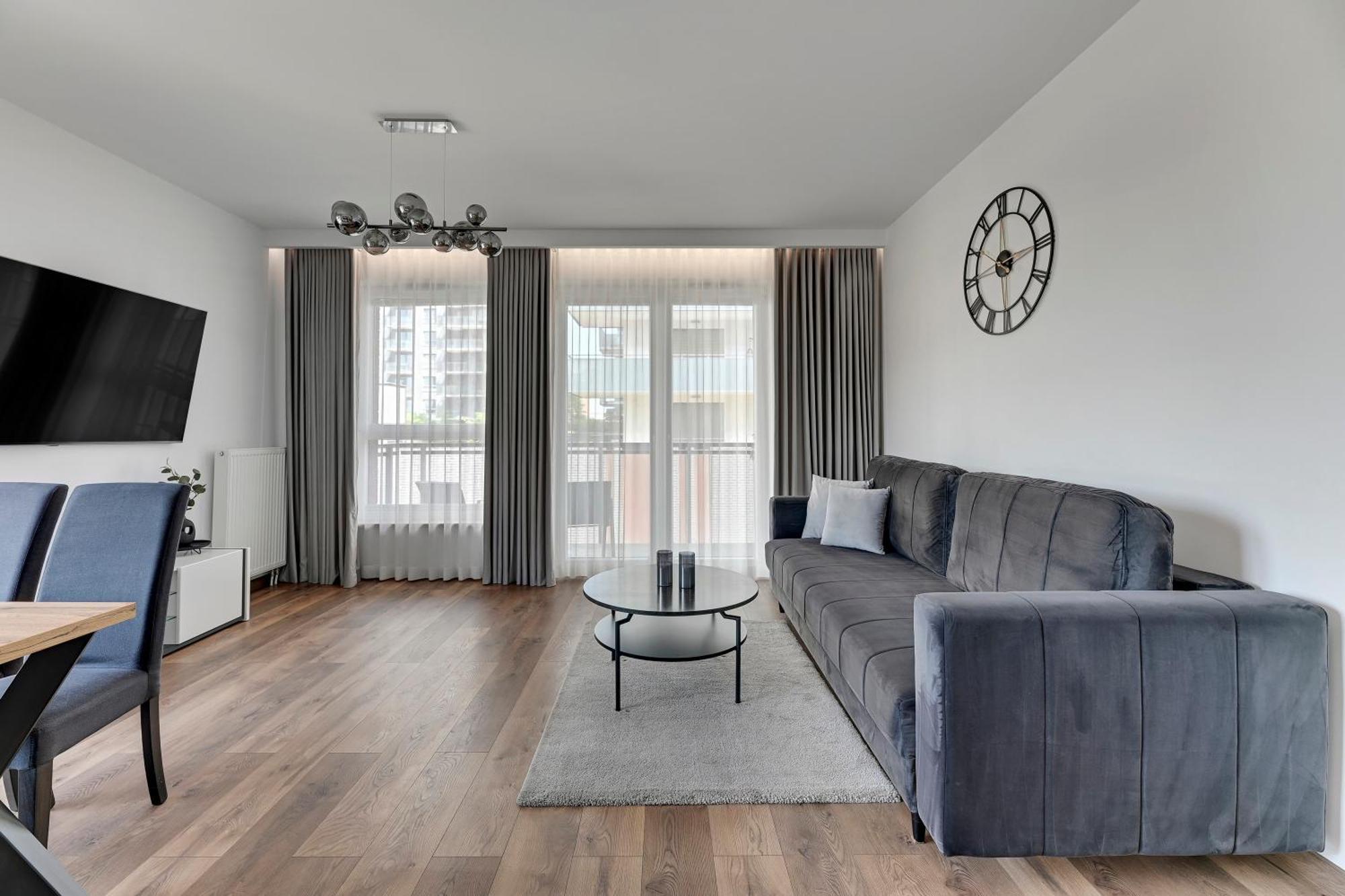 Bastion Walowa City Center & Parking By Downtown Apartments Гданск Стая снимка