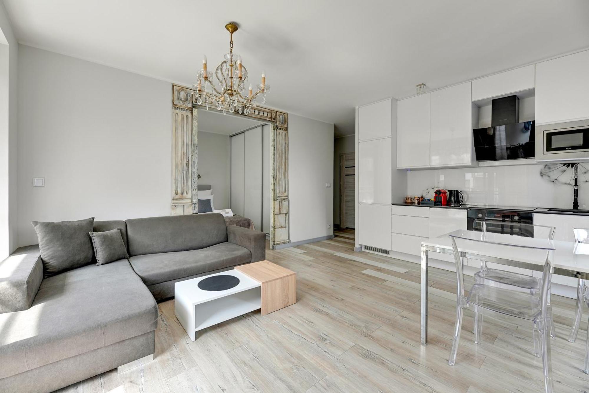 Bastion Walowa City Center & Parking By Downtown Apartments Гданск Екстериор снимка