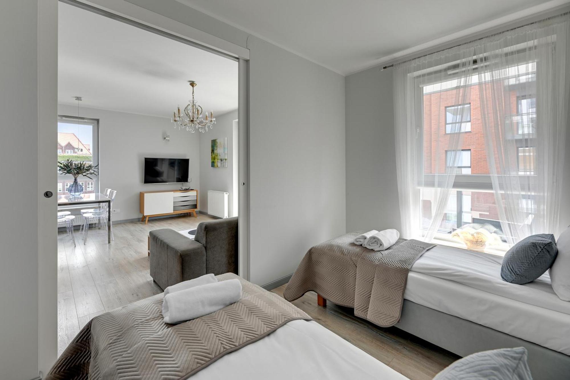 Bastion Walowa City Center & Parking By Downtown Apartments Гданск Екстериор снимка